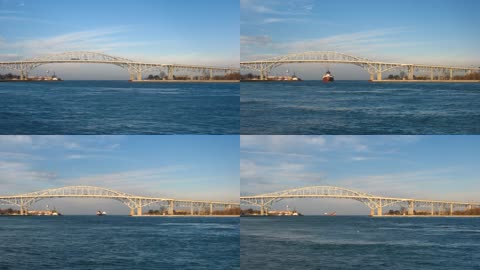 桥梁货船延时拍摄蓝天白云
