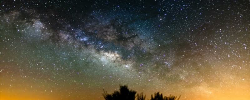 梦幻般绚丽闪闪星光浮云飘游灿烂星空唯美变化动态背景视频素材