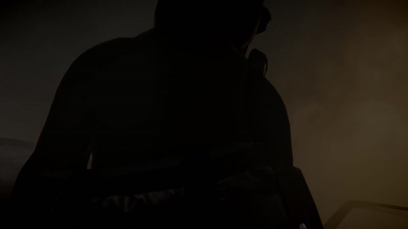 男子在街头大火废墟中