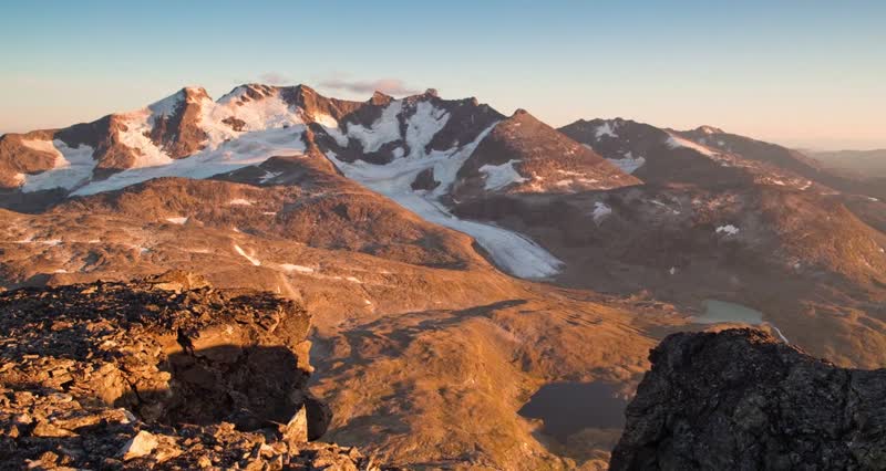 山川云雾缭绕延时摄影