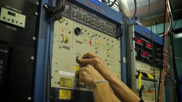 4K海底珊瑚射线激光生物研究