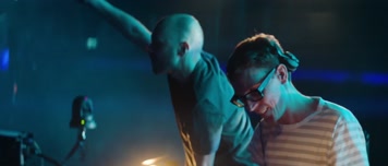 4k欧洲灵魂音乐派对超慢节奏