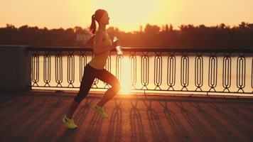 跑步 锻炼 正能量   跑步 锻炼 正能量