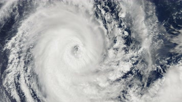 飓风形成 云海 旋风   飓风形成 云海 旋风