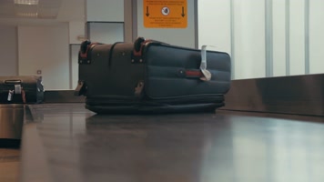 机场 行李托盘 行李传送带   机场 行李托盘 行李传送带