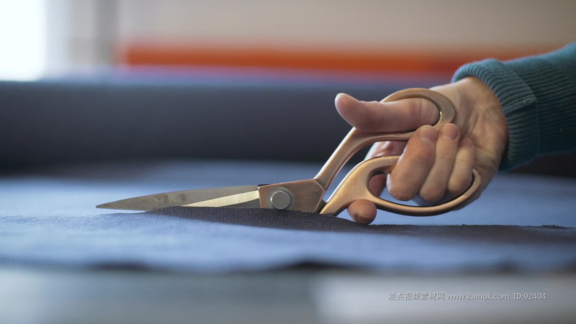 剪刀产品设计，设计了一个旋转手柄以适应左撇子用户_嘉合优品产品设计