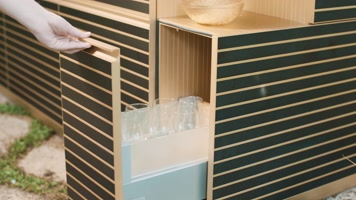 4k小夫妻装修后喜悦情景