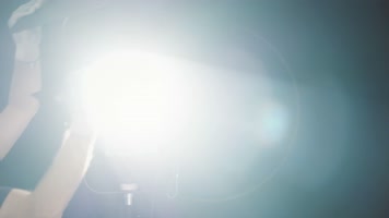 4K超清摄影棚聚光灯探照灯补光3