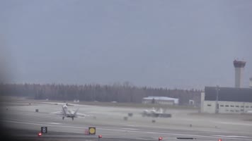 F-22猛禽隐身战机空中作战训练