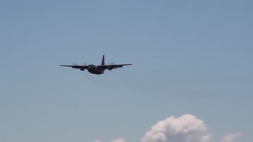 运输机消防飞机空中洒水灭火森林火灾