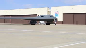 空中堡垒B2战略轰炸机美国军方军事力量展