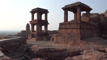 4K印度卡纳塔克邦巴达米石窟寺文化建筑遗址