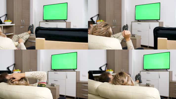 家人沙发看电视绿幕