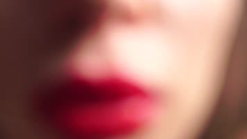 女性性感嘴唇口红