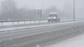 高速公路雪地行车 暴风雪 4K视频