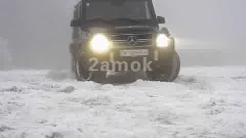 名流品味，奔驰吉普车越野