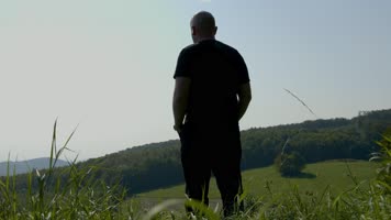 名流品味，奔驰吉普车