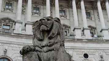  玛莎拉蒂，内饰车标