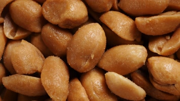 微距花生米果仁特写镜头 微距花生米果仁特写镜头