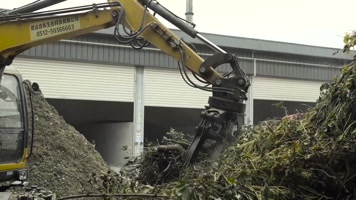 树木枝叶打料破碎机