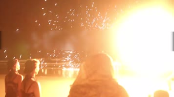 旗袍商业演出热舞篝火狂欢节 旗袍商业演出热舞篝火狂欢节