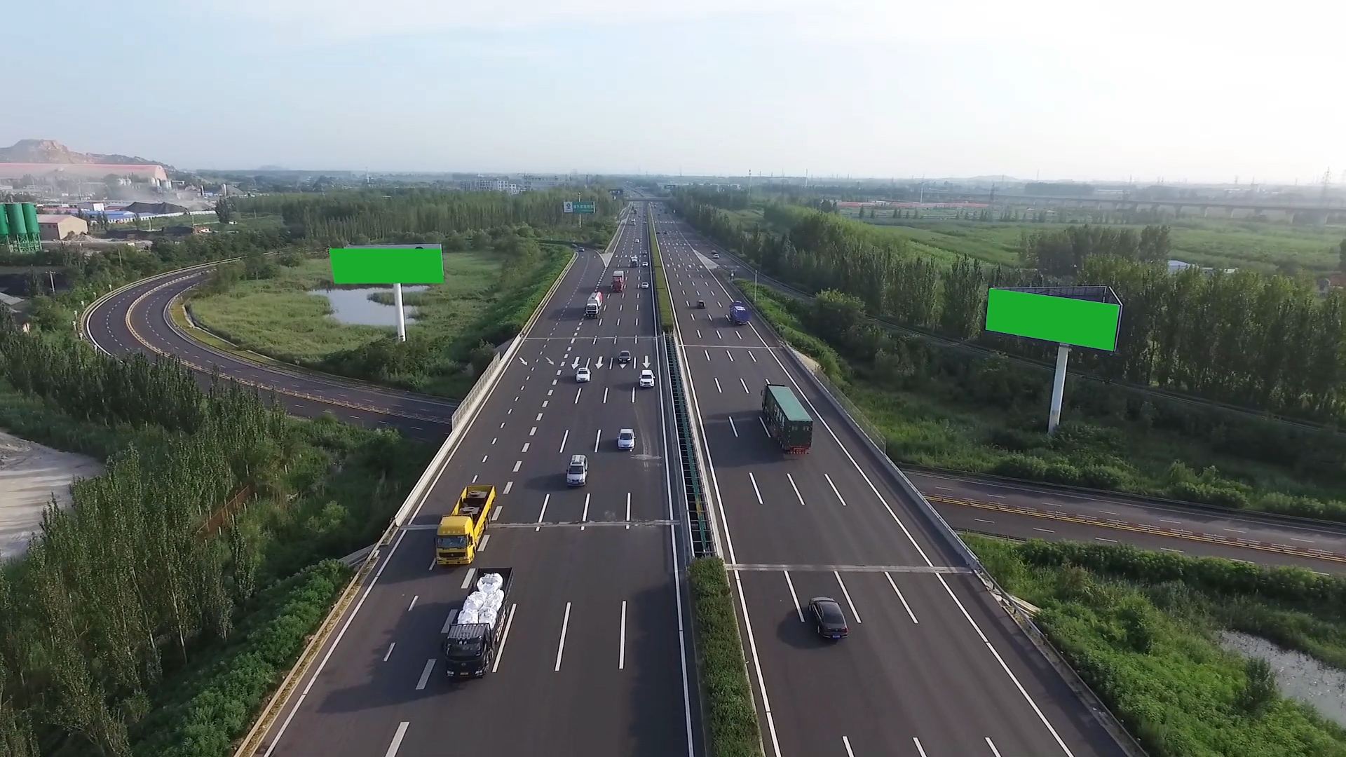 AE抠像高速广告牌 