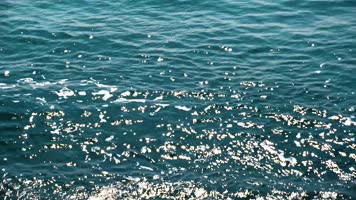 海面波光粼粼 海面波光粼粼