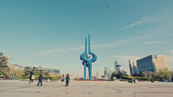 疫情戴口罩行人流感