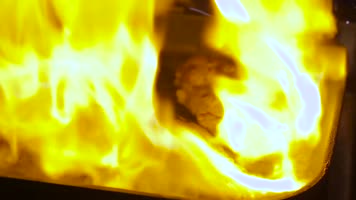 DJ打碟调音台闪光嗨调酒师冷餐三文鱼刺身