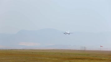 飞机降落