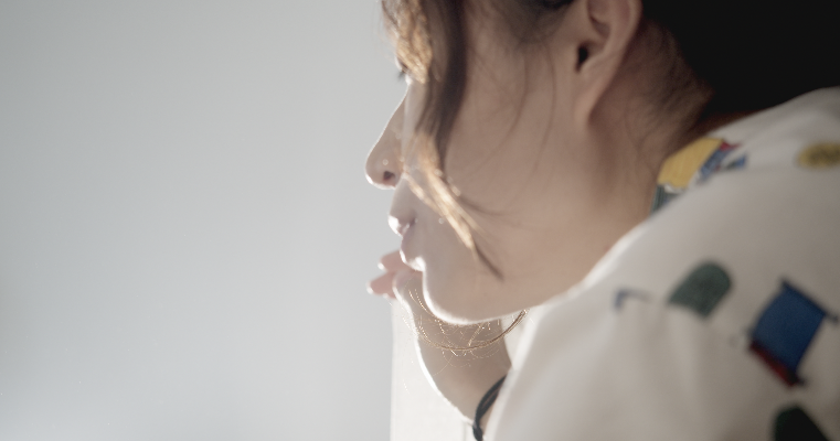 4K 早晨第一缕阳光、美女白纱美好生活