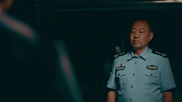 军人整理仪表 军人整理仪表