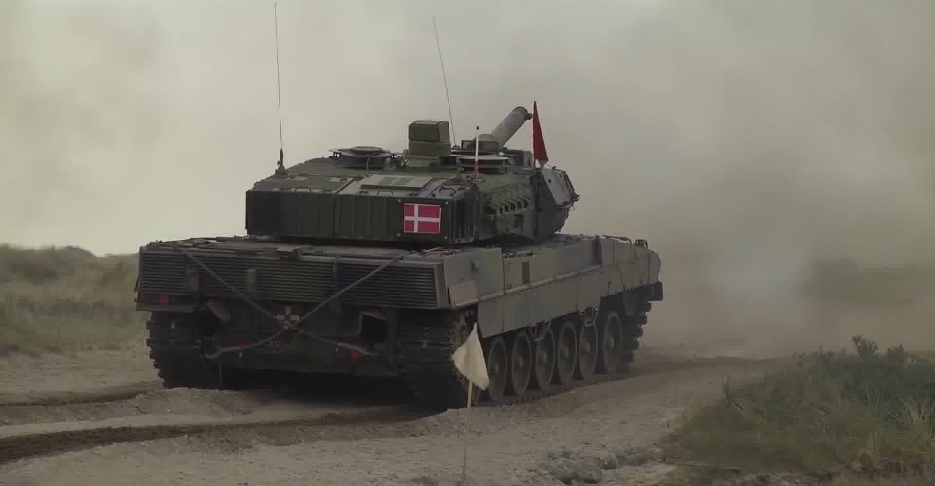 坦克实拍,坦克大战,坦克射击 坦克实拍,坦克大战,坦克射击