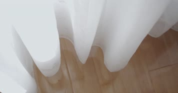 4K阳光照进白纱帘、阳台窗帘随风飘动