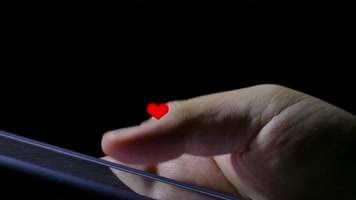 点赞收藏，互联网移动新时代