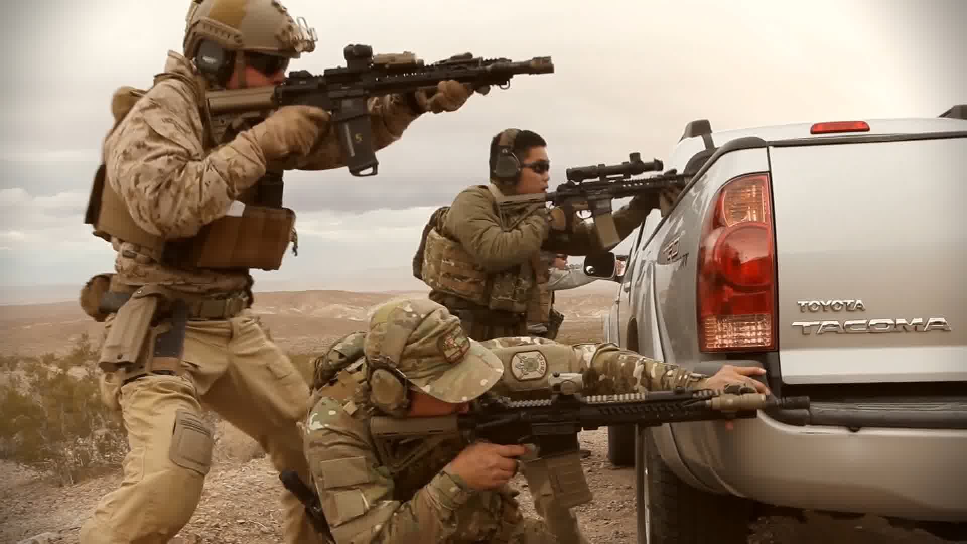 军人打枪，美军射击，士兵打靶