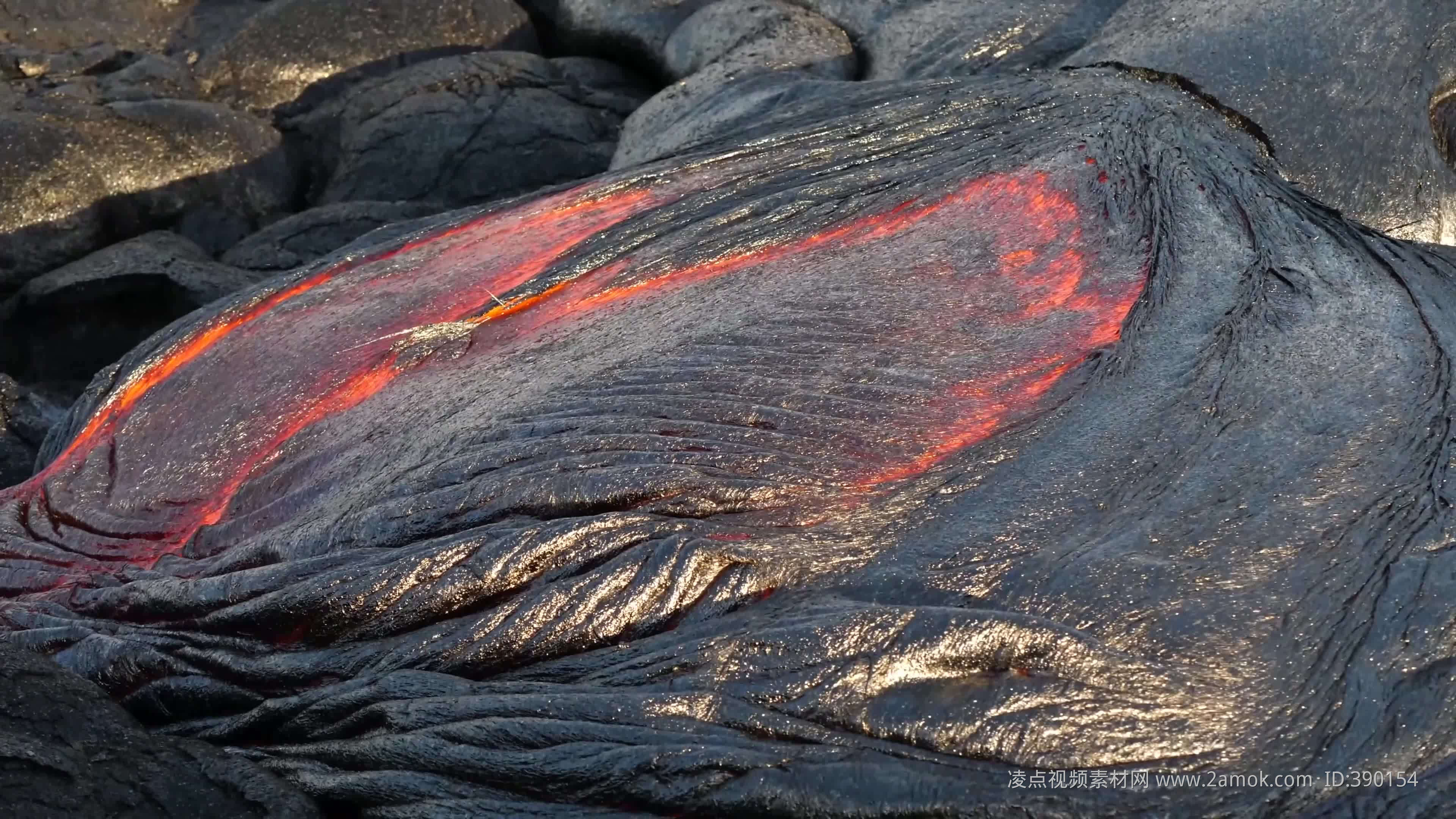 火山岩裂痕图