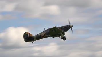 海飓风二战飞机，二战战机飞行表演航展