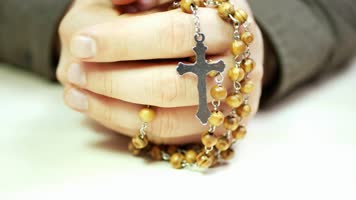 祈祷手部特写，教徒，信仰