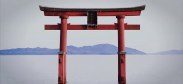 日本水上鸟居，白须神社