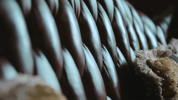 酒吧KTV欧式沙发真皮光影质感特写