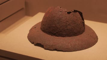 古代兵器铁盔城墙汉壁画4k