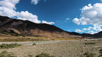 4k延时西藏村庄视频西藏光影变化风光