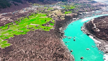 4K林芝雅鲁藏布江大峡谷索松村雪山航拍素