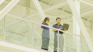 企业员工形象工厂流水线实拍