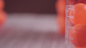 乒乓球 烧杯 分子实验 氨基酸 肽 蛋白