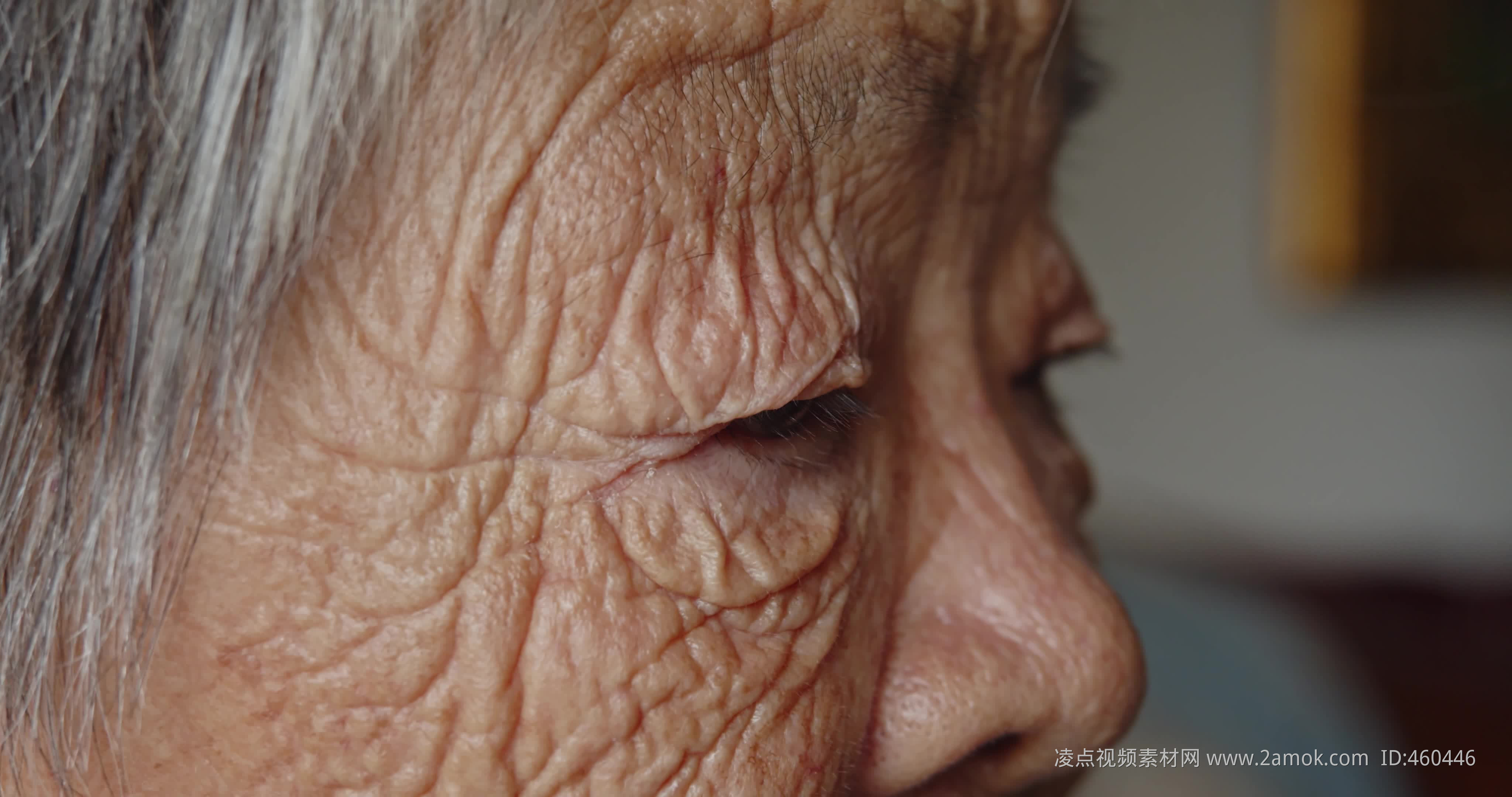 亚洲老年妇女面部皱纹皮肤特写高清摄影大图-千库网
