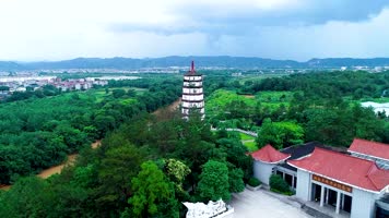 苏维埃纪念园内龙珠塔