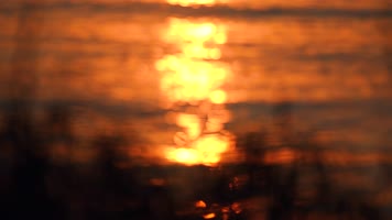 河水江水波光光晕意境画面4k视频素材 河水江水波光光晕意境画面4k视频素材