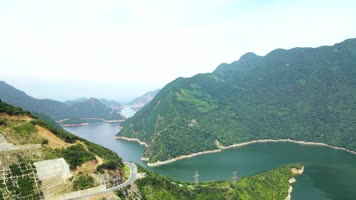 4K航拍崎岖山路、美丽公路